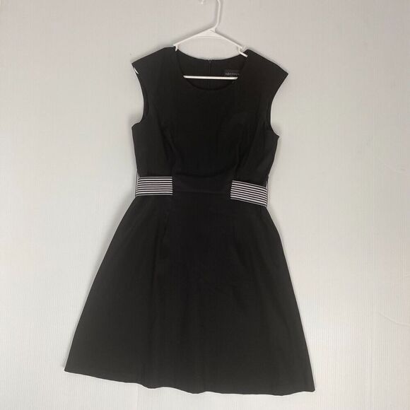 Connected Apparel Women's Black Mini Dress Sleeveless Zipper Size 10 Petite - Picture 11 of 13